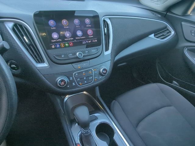 Used 2023 Chevrolet Malibu LT FWD image 17