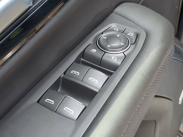 New 2026 Chevrolet Tahoe High Country w/ Sun And Tow Package AWD/4WD image 17
