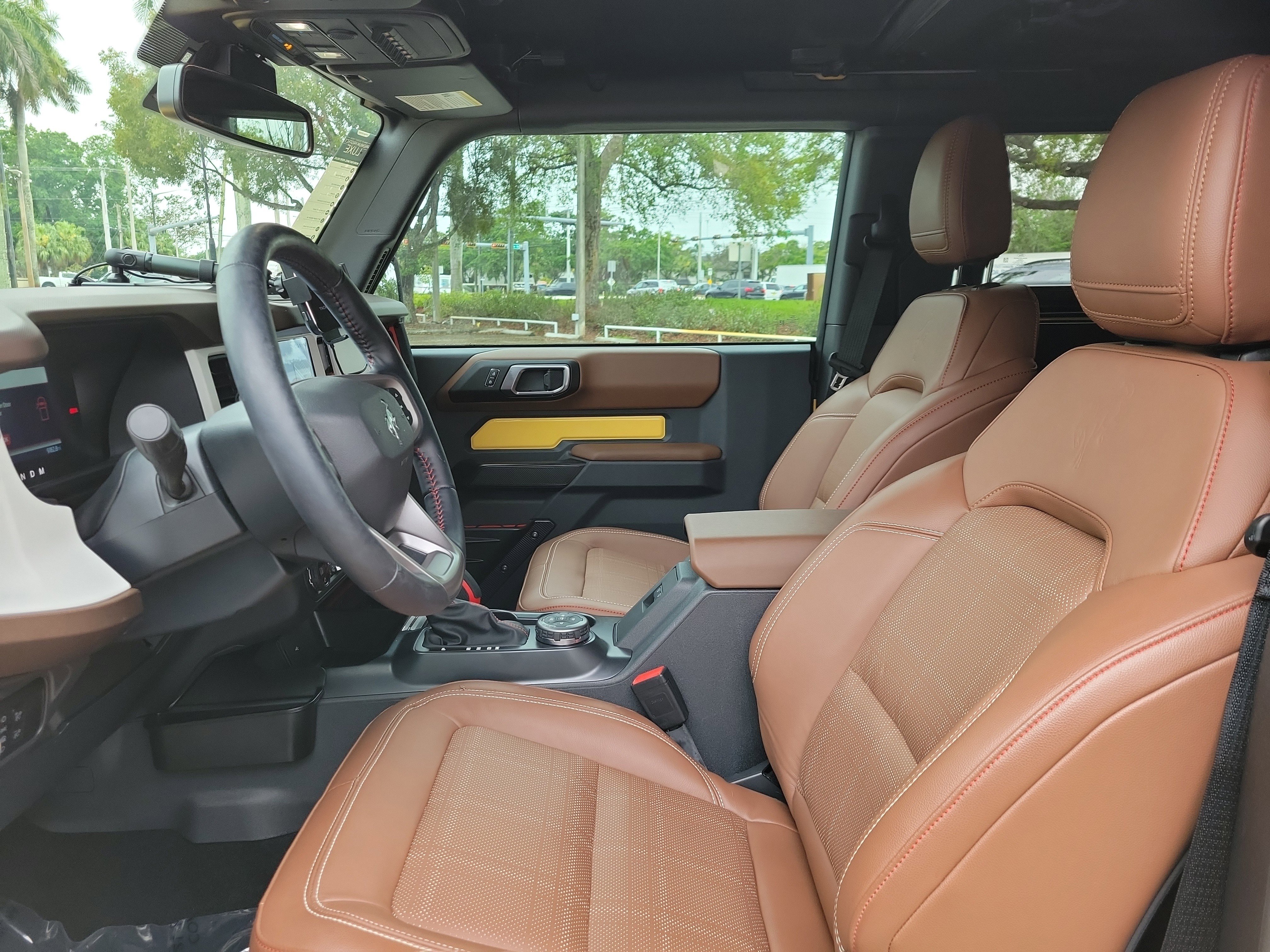 Used 2024 Ford Bronco Heritage Edition image 8