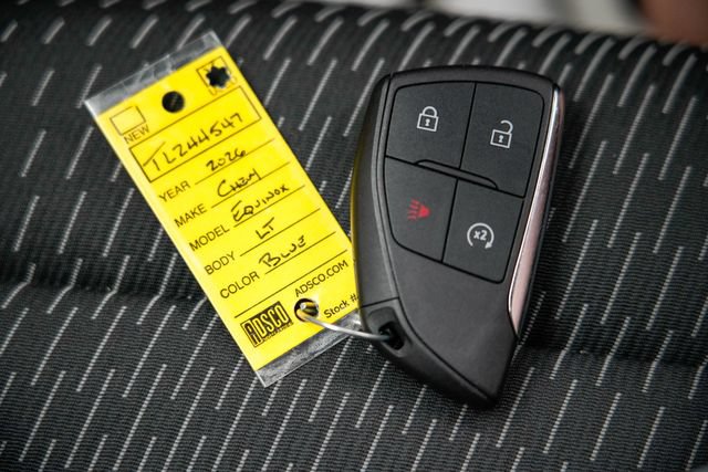 Used 2026 Chevrolet Equinox LT AWD/4WD image 35