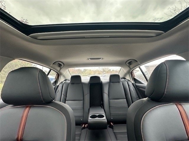 New 2025 Nissan Sentra SR w/ SR Premium Package image 23