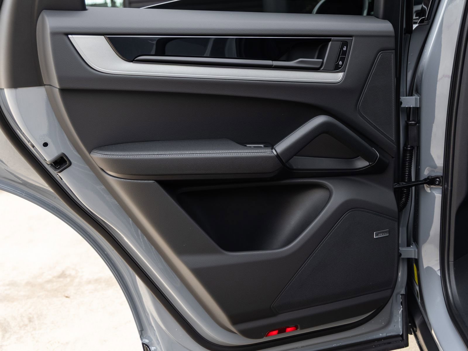 New 2026 Porsche Cayenne Coupe image 35