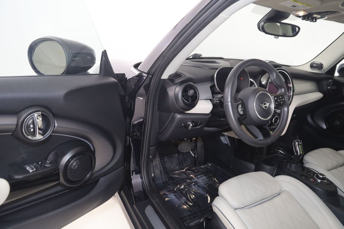 Used 2023 MINI Cooper SE FWD image 38