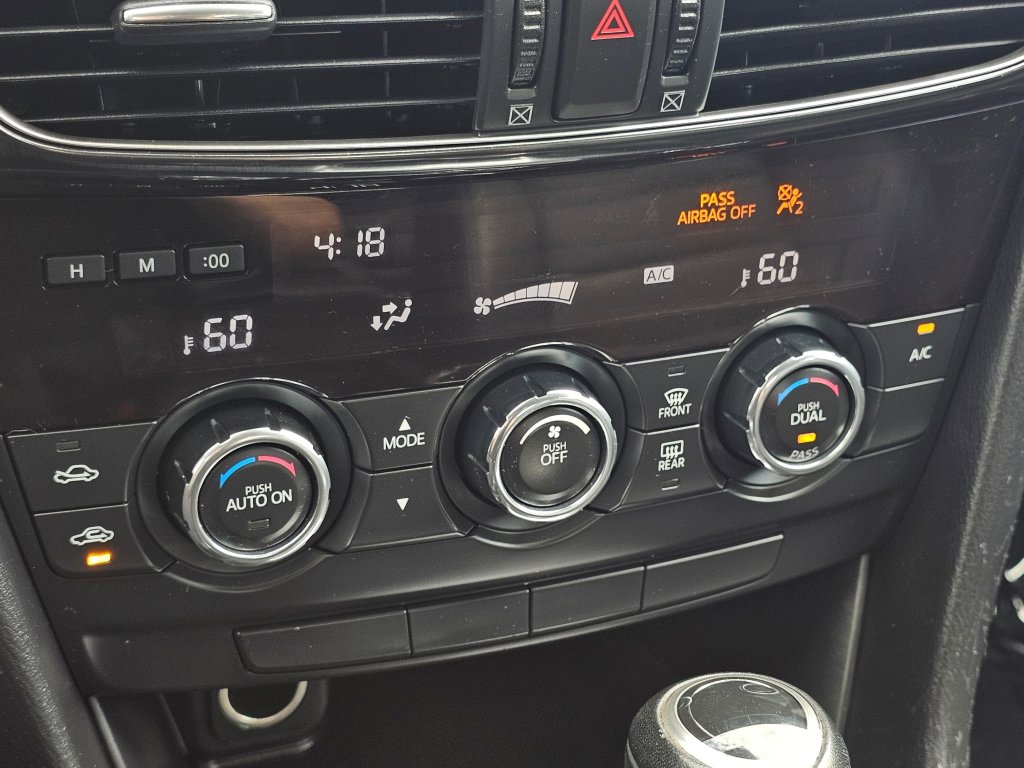 Used 2014 MAZDA MAZDA6 Touring w/ Touring Technology Package image 12