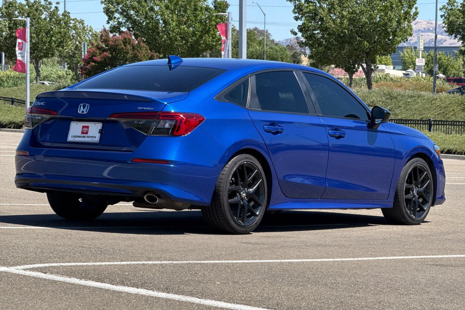 Used 2022 Honda Civic Sport image 4