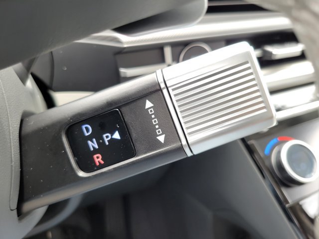 New 2026 Hyundai Santa Fe SEL FWD image 17