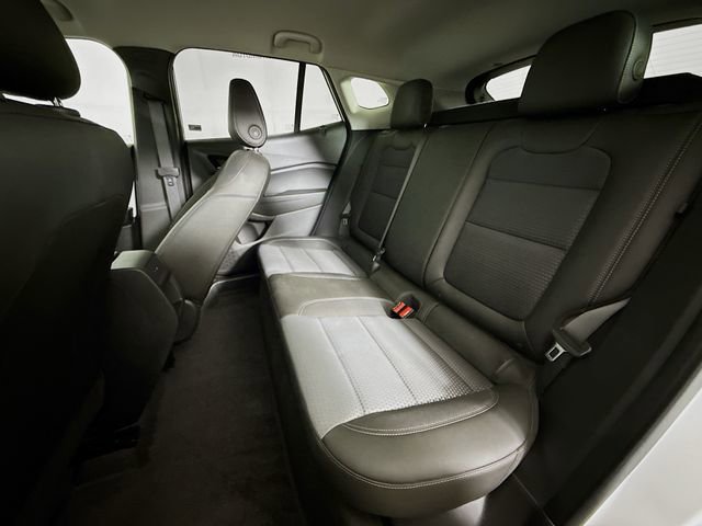 Used 2025 Chevrolet Trax LT w/ Driver Confidence Package image 24