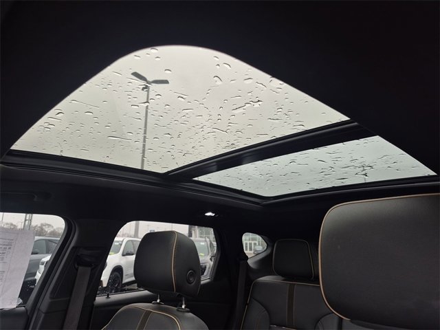 Certified 2022 Chevrolet Blazer Premier w/ Enhanced Convenience Package image 19