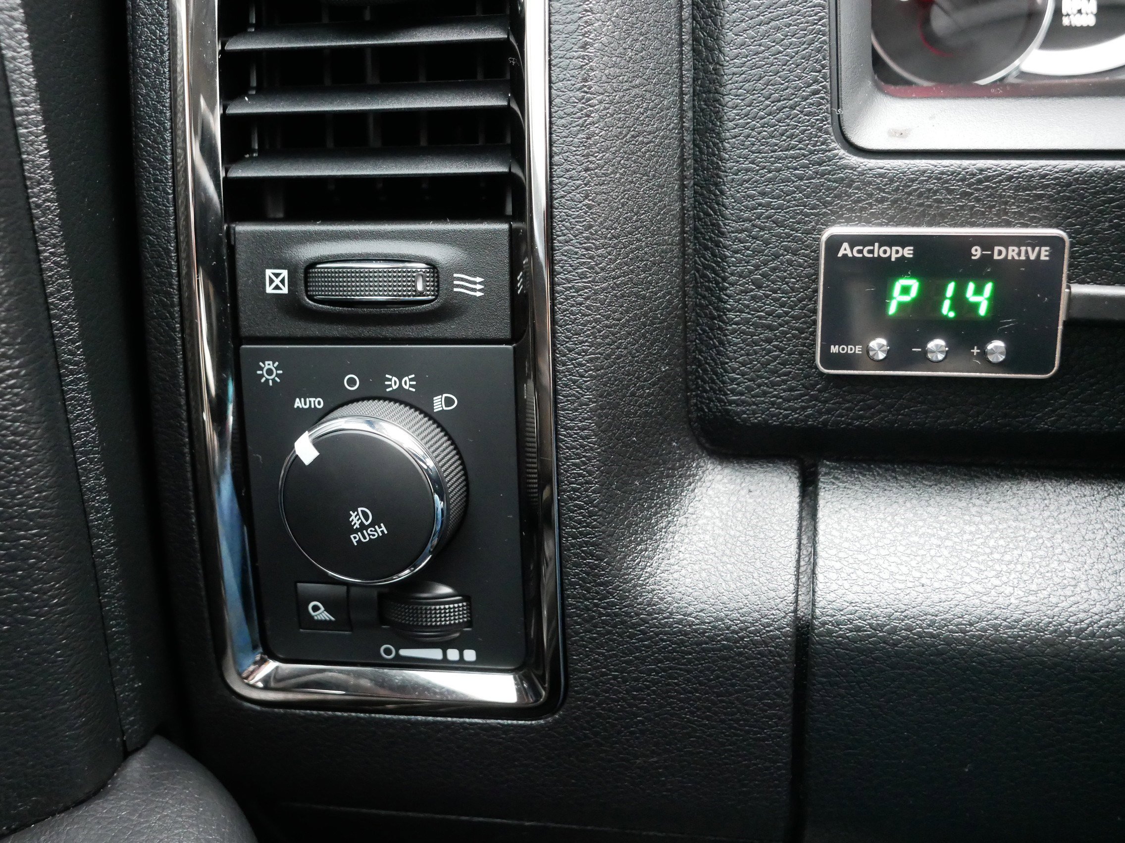 Used 2018 RAM 1500 Sport w/ Convenience Group image 25