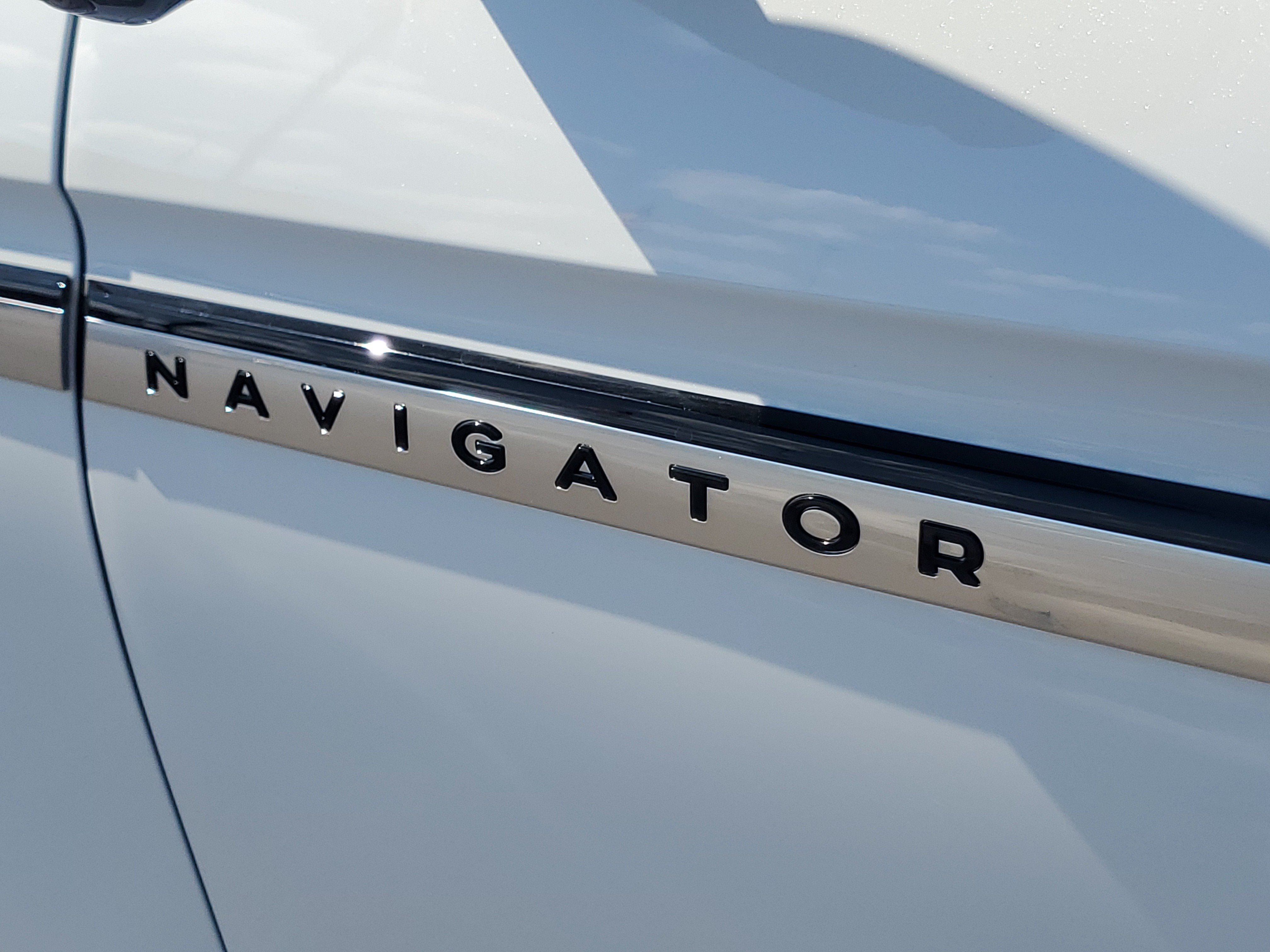 New 2027 Lincoln Navigator L Reserve AWD/4WD image 7