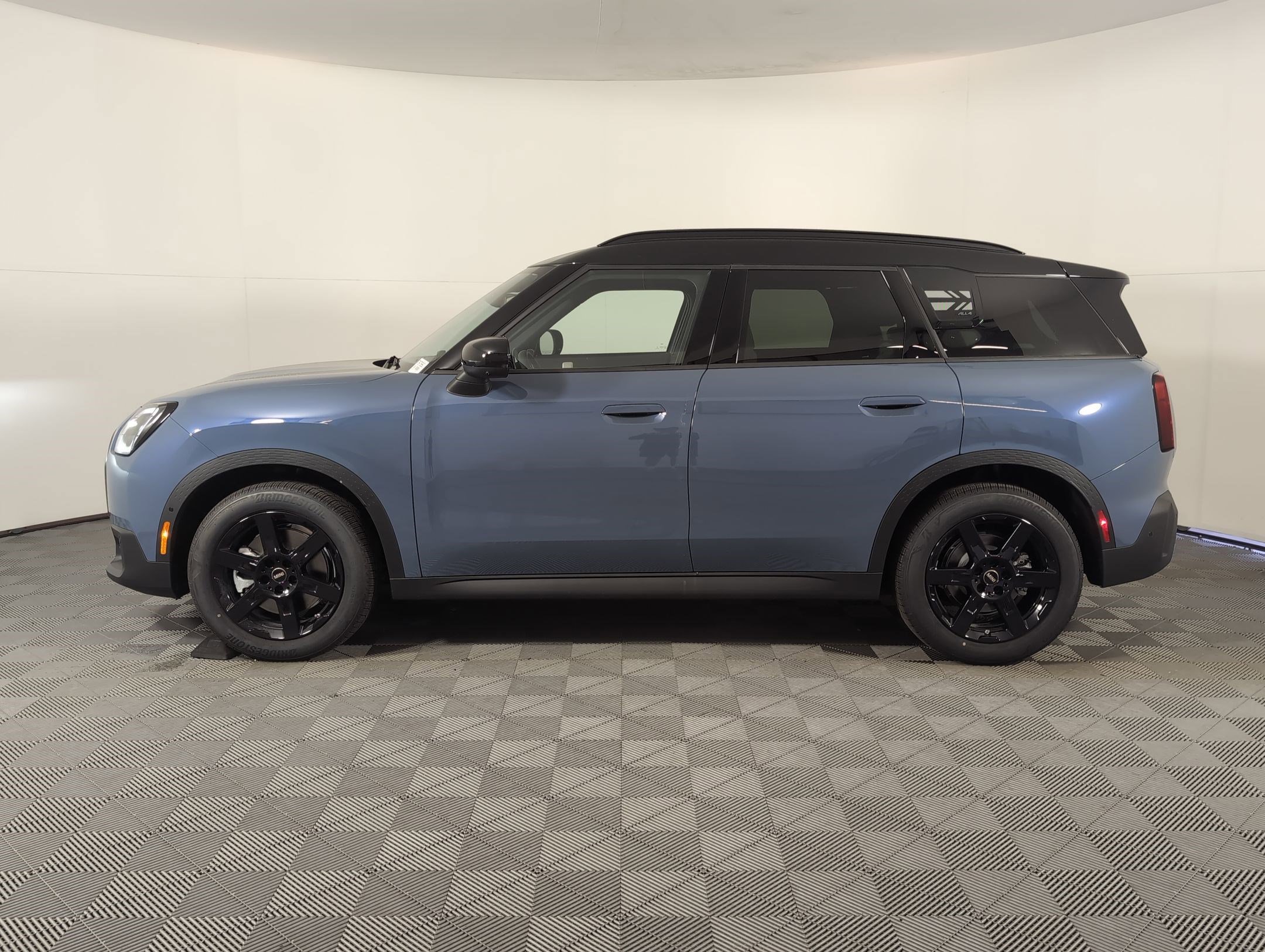 New 2026 MINI Cooper Countryman S image 2