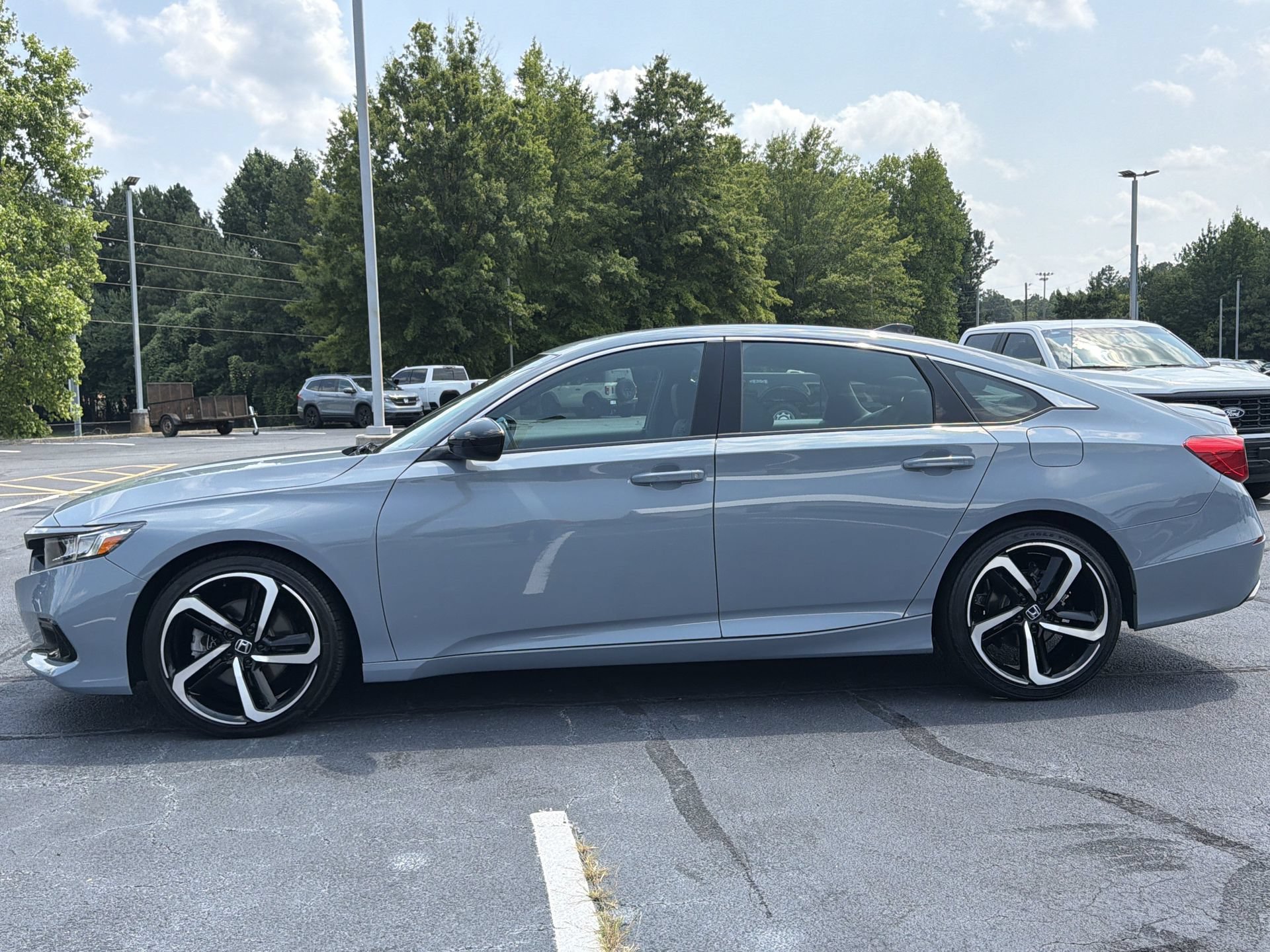 Used 2022 Honda Accord Sport image 17