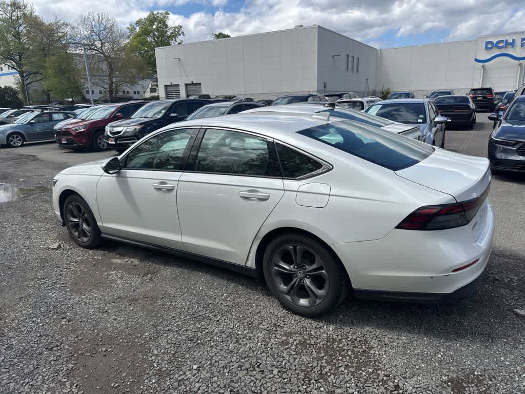 Certified 2023 Honda Accord EX image 31
