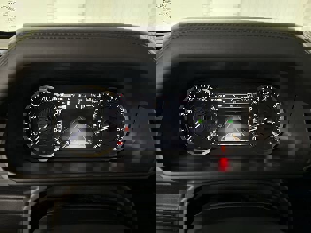 Used 2023 Land Rover Defender 130 X image 12