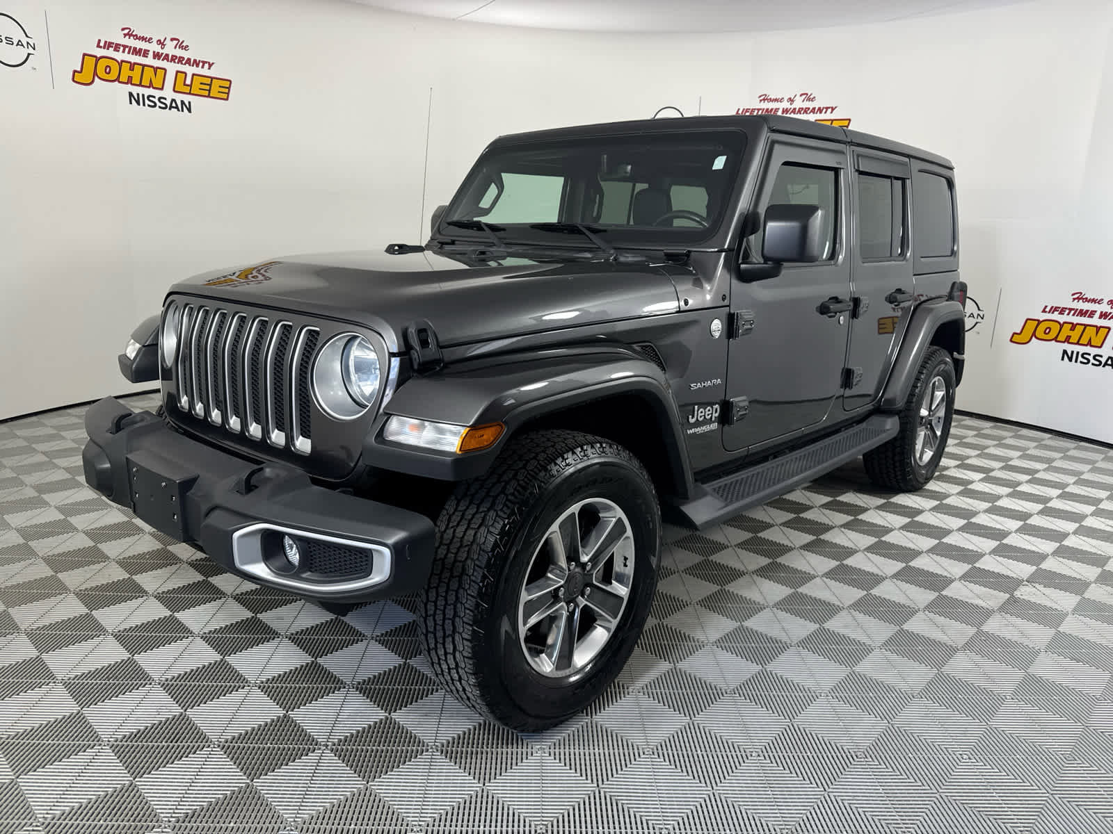 Used 2018 Jeep Wrangler Unlimited Sahara