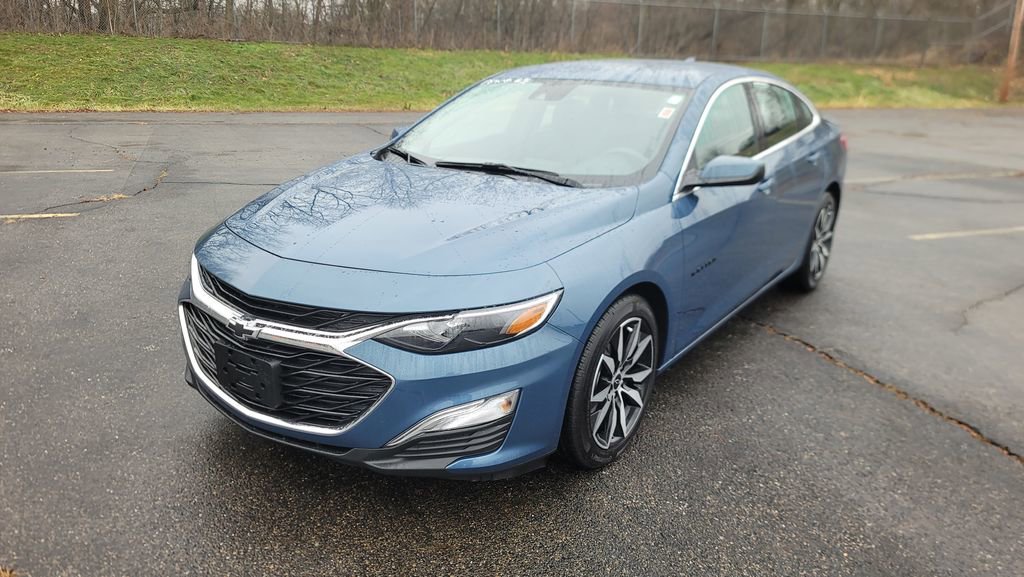 Used 2025 Chevrolet Malibu RS w/ LPO, Floor Liner Package image 5