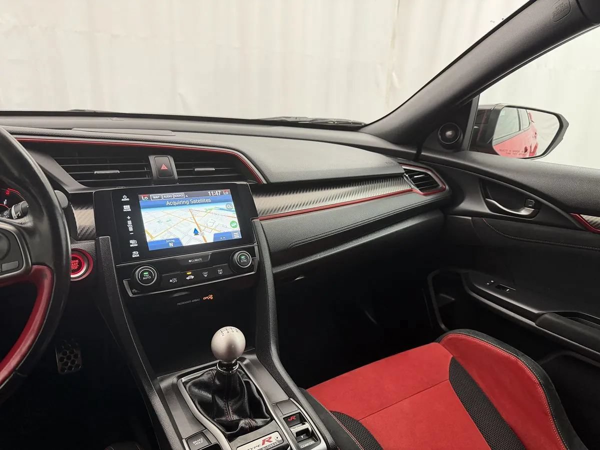 Used 2018 Honda Civic Type R image 18