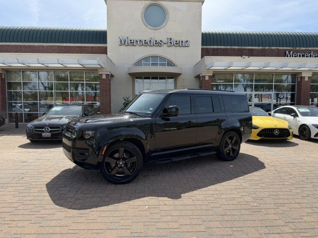 Used 2025 Land Rover Defender 130 V8 image 2