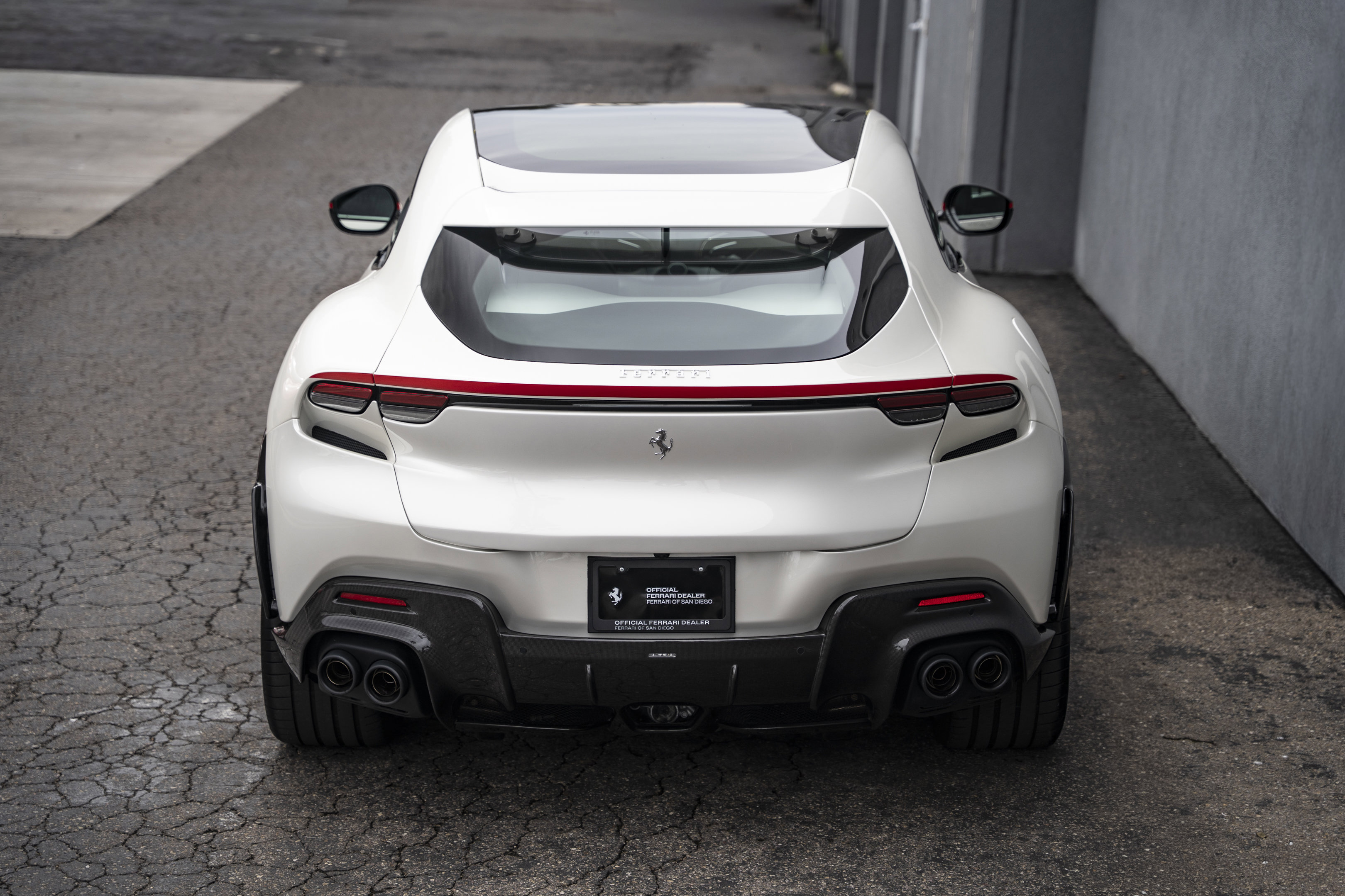 Certified 2024 Ferrari Purosangue AWD image 4