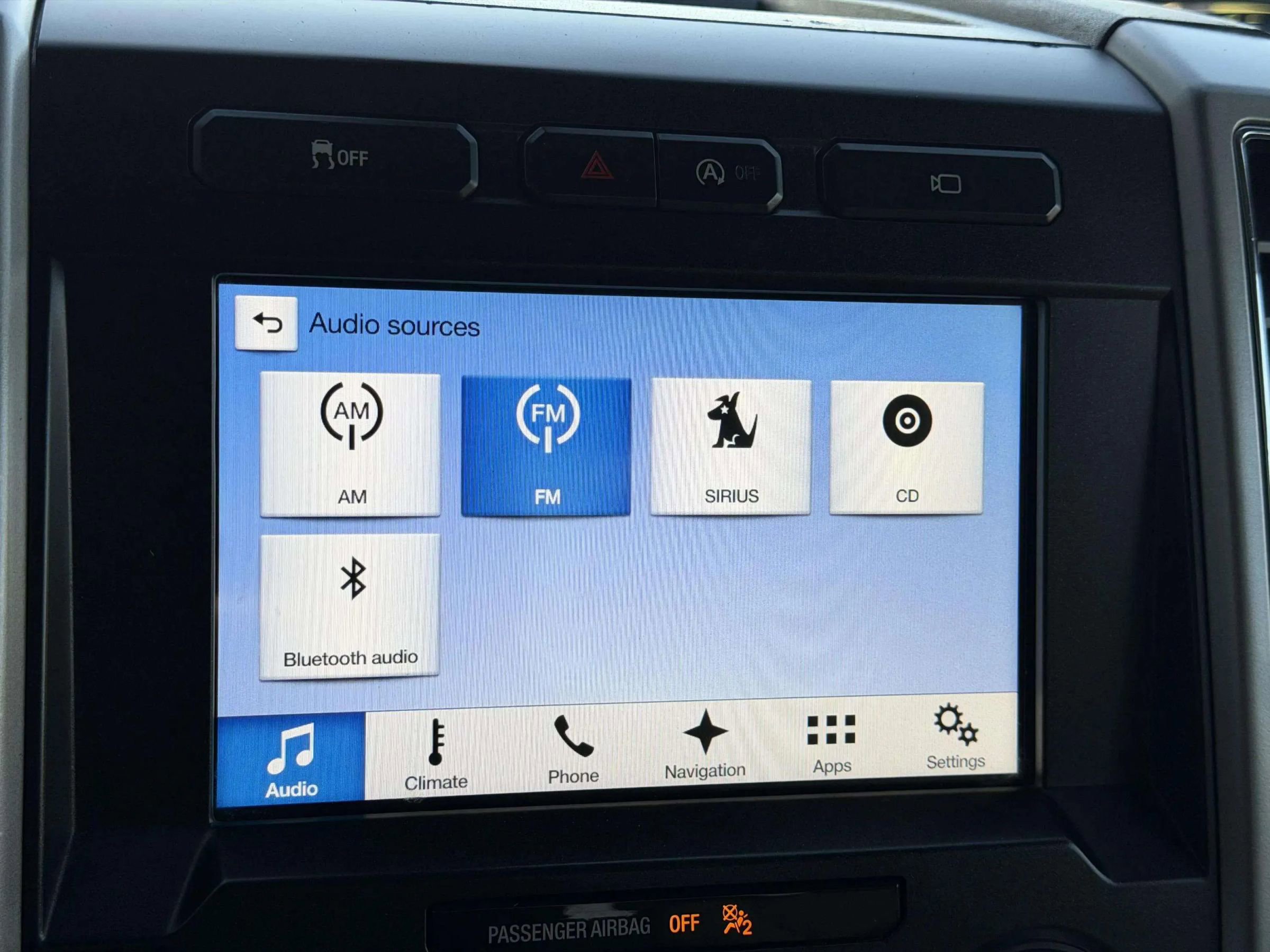 Used 2017 Ford F150 Lariat w/ Equipment Group 502A Luxury image 32