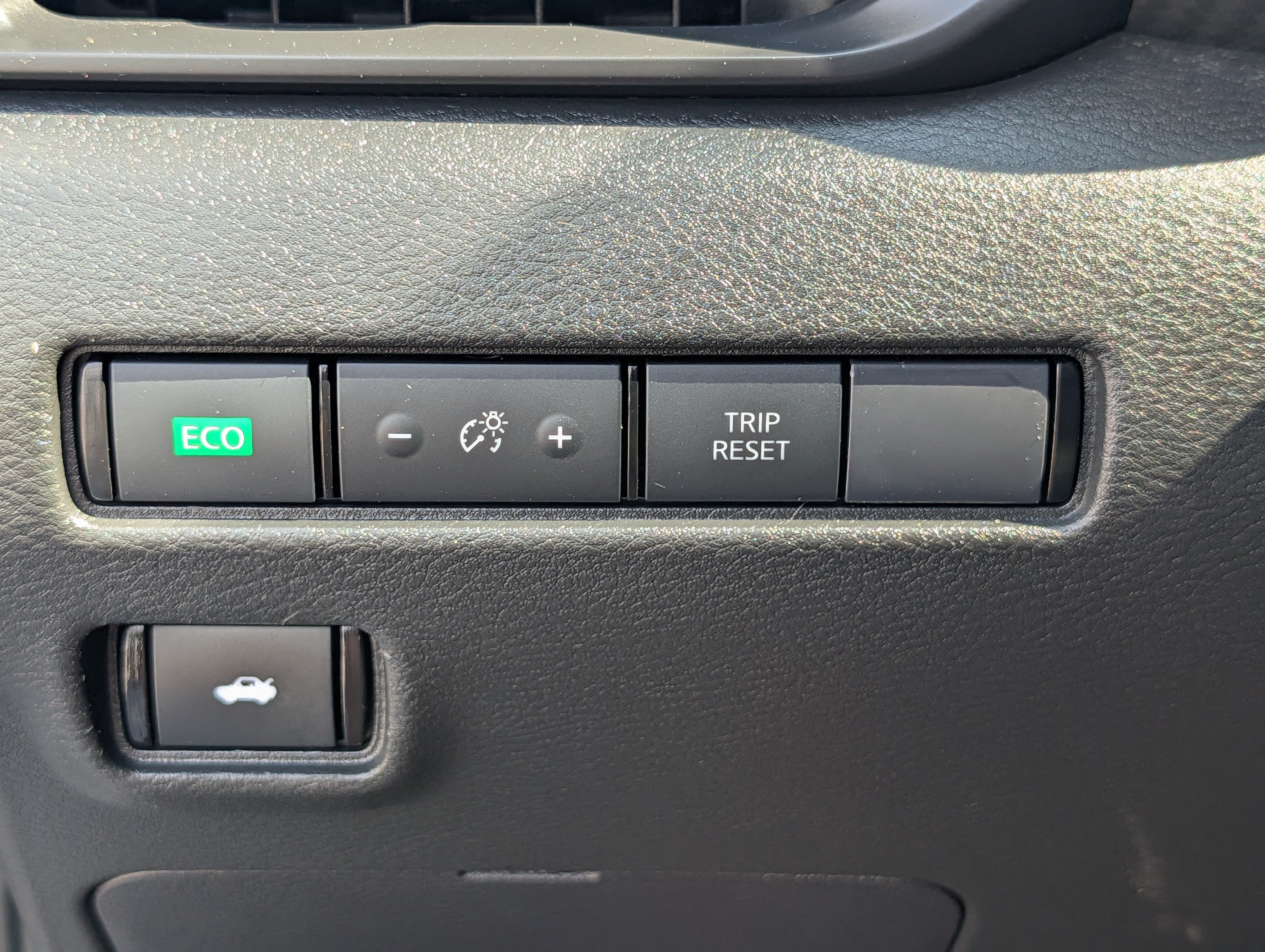 Used 2024 Nissan Sentra S FWD image 15