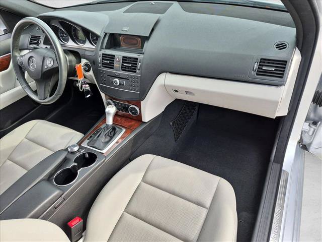 Used 2011 Mercedes-Benz C 300 Sedan image 21