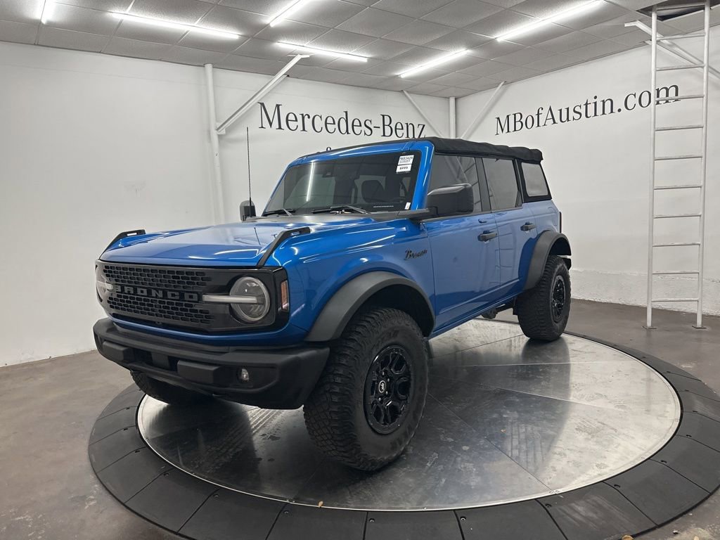 Used 2022 Ford Bronco Wildtrak image 3