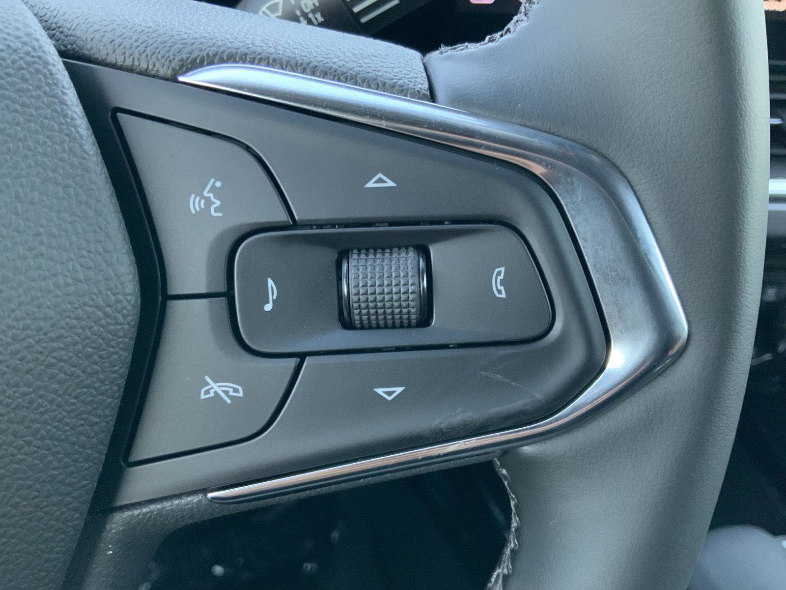 New 2026 Chevrolet Trax ACTIV w/ Driver Confidence Package image 18