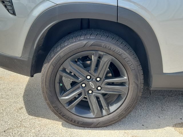 Used 2025 Chevrolet Trax ACTIV w/ Driver Confidence Package FWD image 7