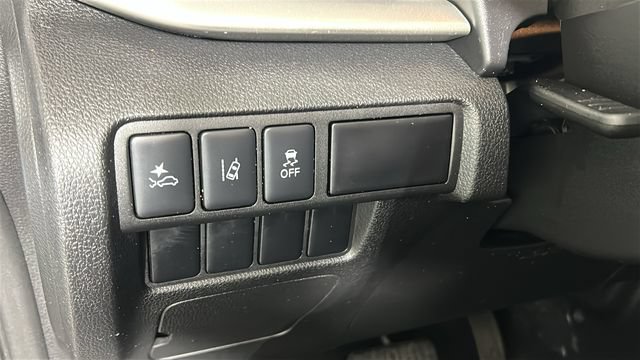 Used 2025 Mitsubishi Eclipse Cross LE AWD/4WD image 20