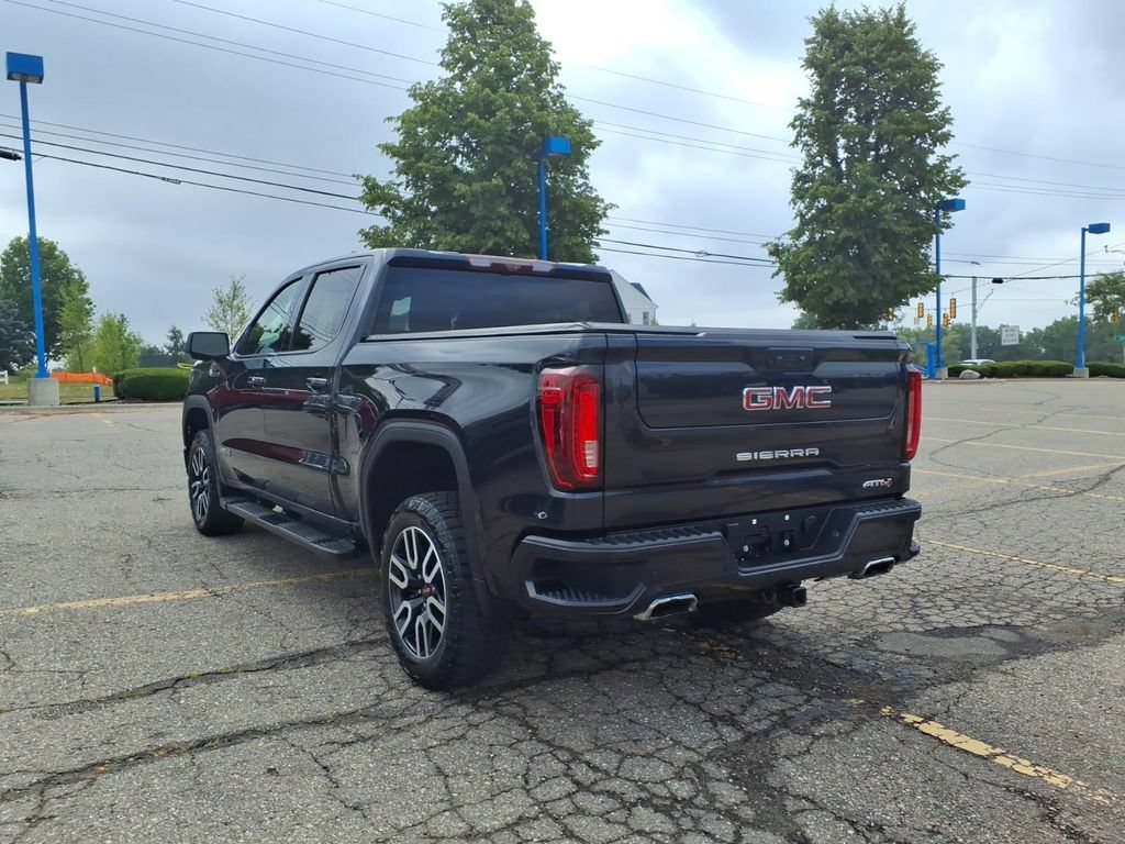 Used 2023 GMC Sierra 1500 AT4 w/ Technology Package AWD/4WD image 7