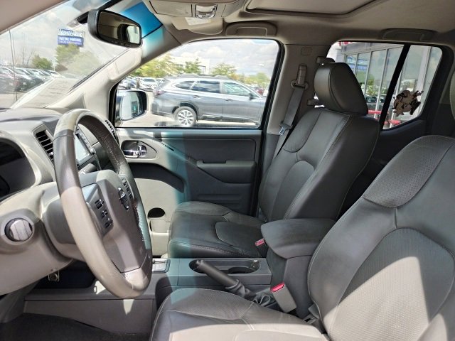 Used 2019 Nissan Frontier SL image 10