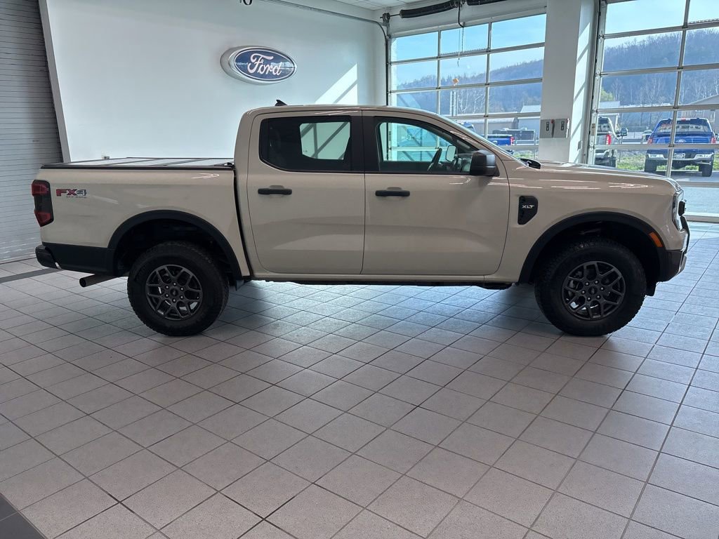 Used 2025 Ford Ranger XLT w/ FX4 Off-Road Package image 9