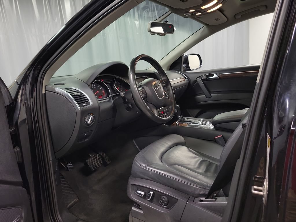 Used 2011 Audi Q7 3.0T Premium Plus AWD/4WD image 13