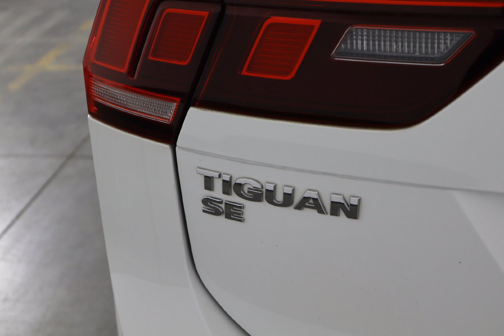 Used 2019 Volkswagen Tiguan SE AWD/4WD image 39