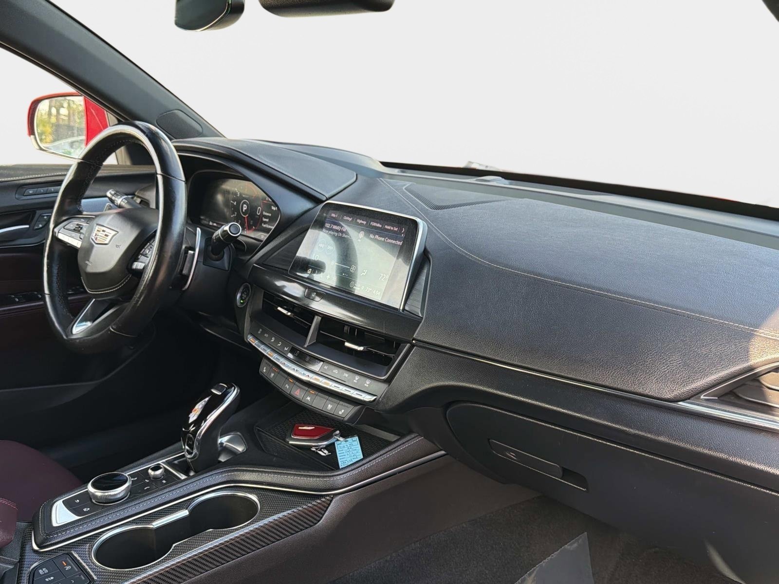 Used 2022 Cadillac CT4 V w/ Technology Package image 27