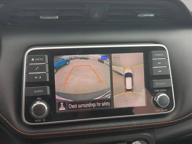 Used 2019 Nissan Kicks SR w/ SR Premium Package FWD image 12