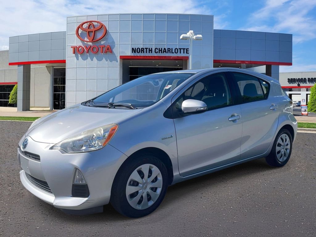 Used 2012 Toyota Prius C Three FWD image 3