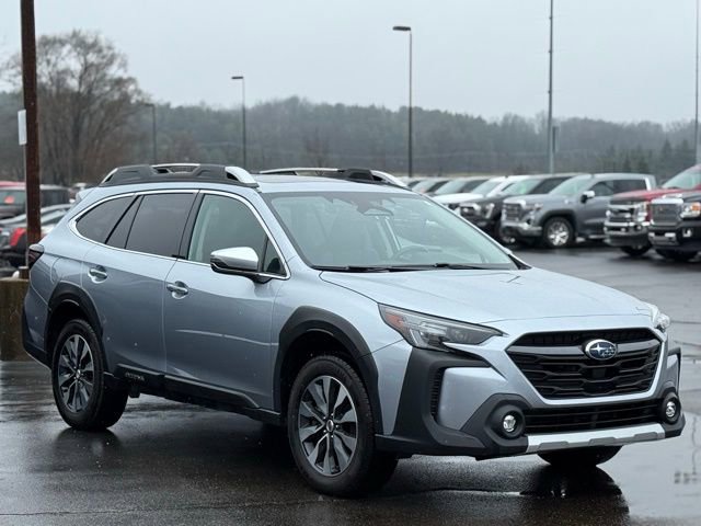 Used 2024 Subaru Outback Touring image 40