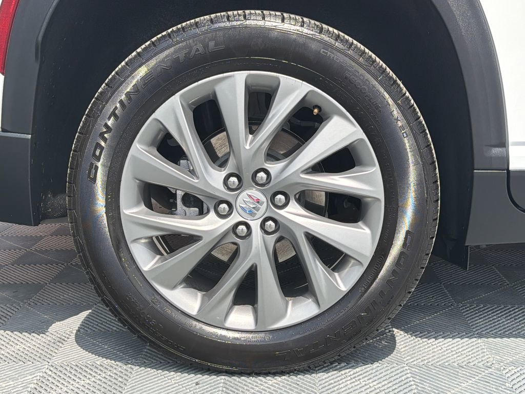 Used 2025 Buick Enclave Preferred image 22