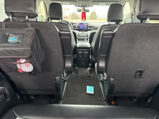 Used 2022 Ford Explorer XLT w/ Equipment Group 202A image 12