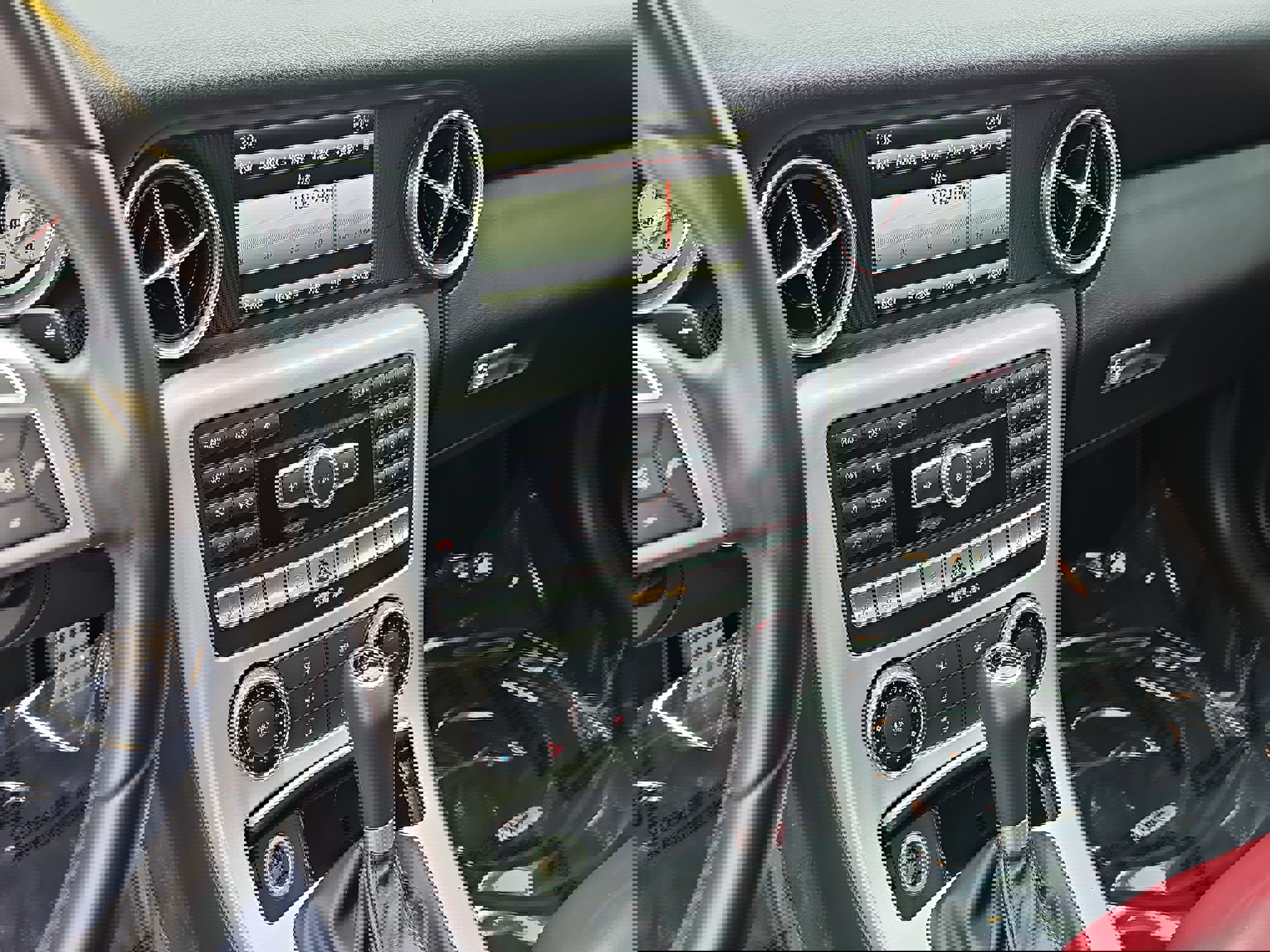 Used 2014 Mercedes-Benz SLK 350 image 17