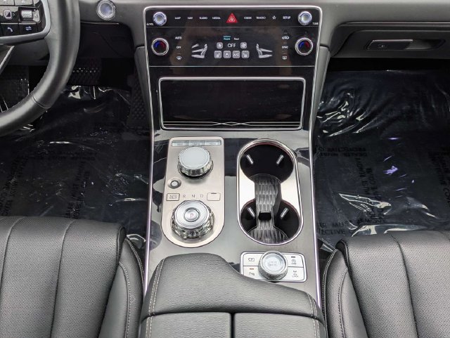 Used 2025 Genesis GV80 2.5T Standard AWD/4WD image 19