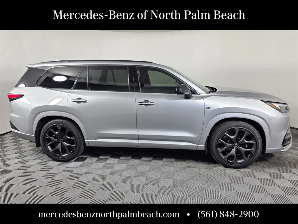 Used 2025 Lexus TX 500h AWD image 7