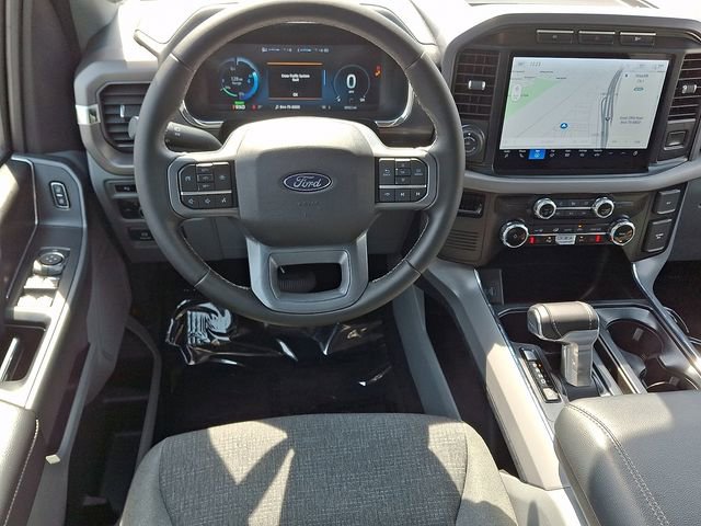Used 2024 Ford F150 Lightning XLT image 11