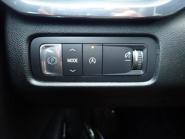 Used 2025 GMC Acadia Elevation image 22