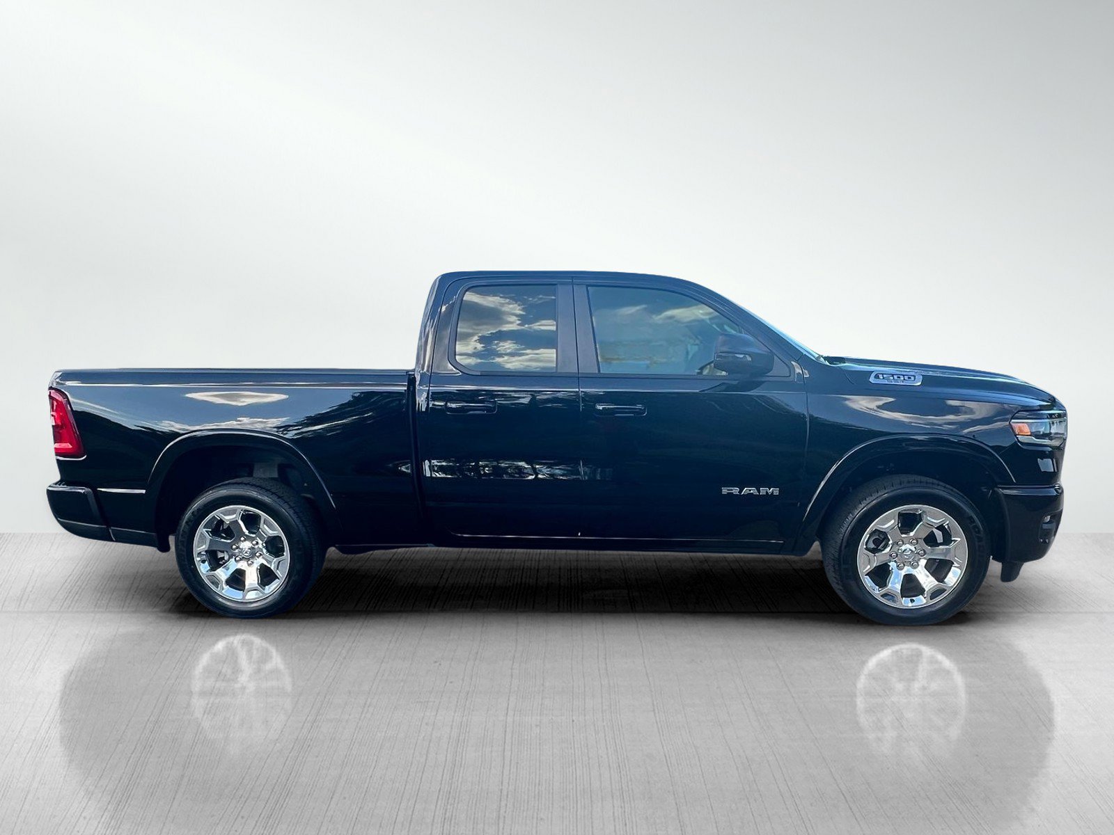 New 2025 RAM 1500 Big Horn AWD/4WD image 4