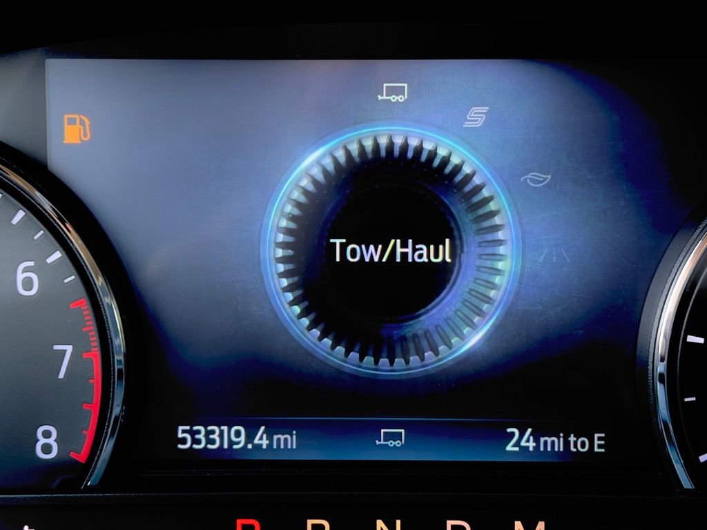 Used 2020 Ford Explorer XLT w/ Equipment Group 202A image 27