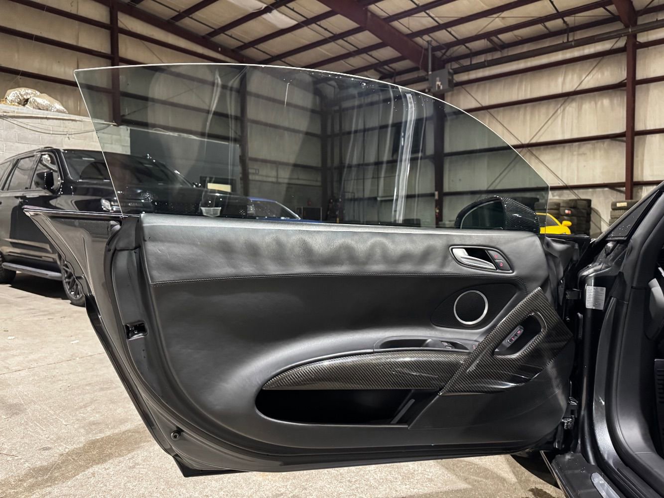 Used 2009 Audi R8 V8 image 14