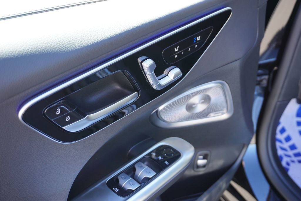 New 2026 Mercedes-Benz C 300 Sedan image 18